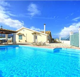 3 bedroom seaside villa with pool, Acharavi, sleeps 6